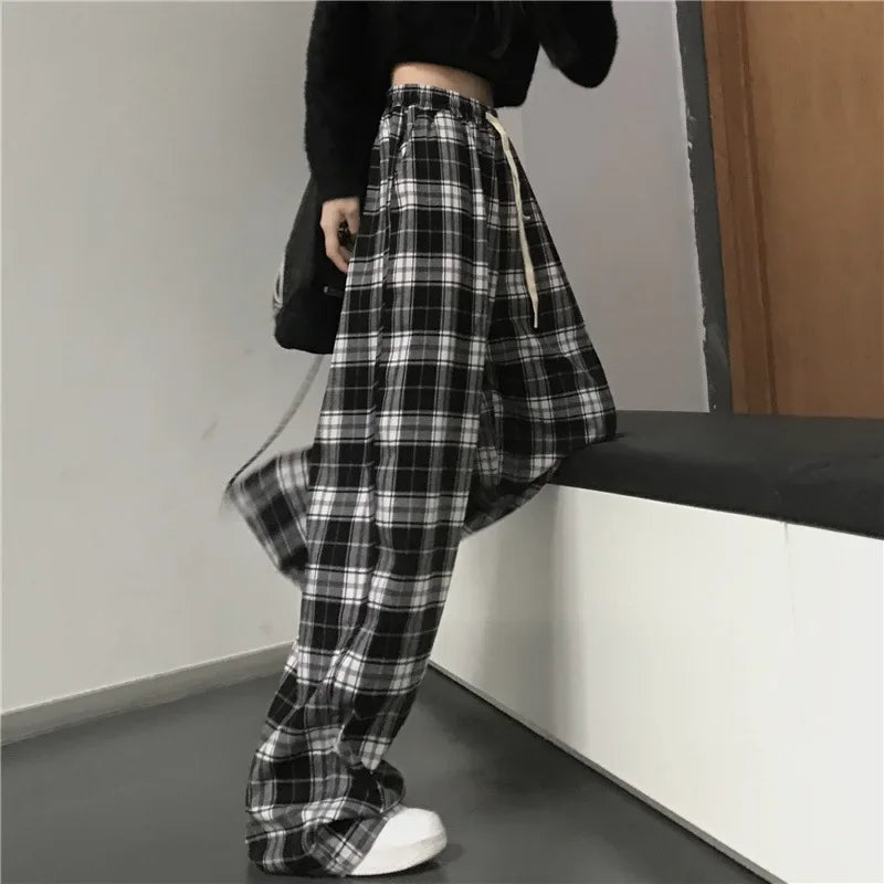 Women's Oversized Plaid Sweatpants