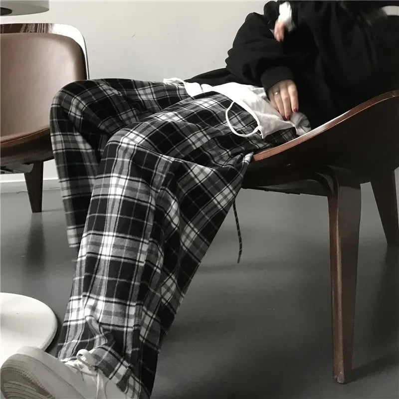Women's Oversized Plaid Sweatpants